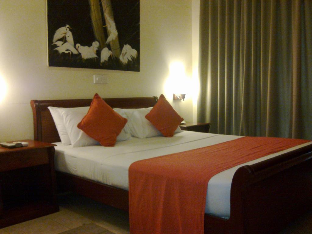 Silvikris Villa Colombo Room photo